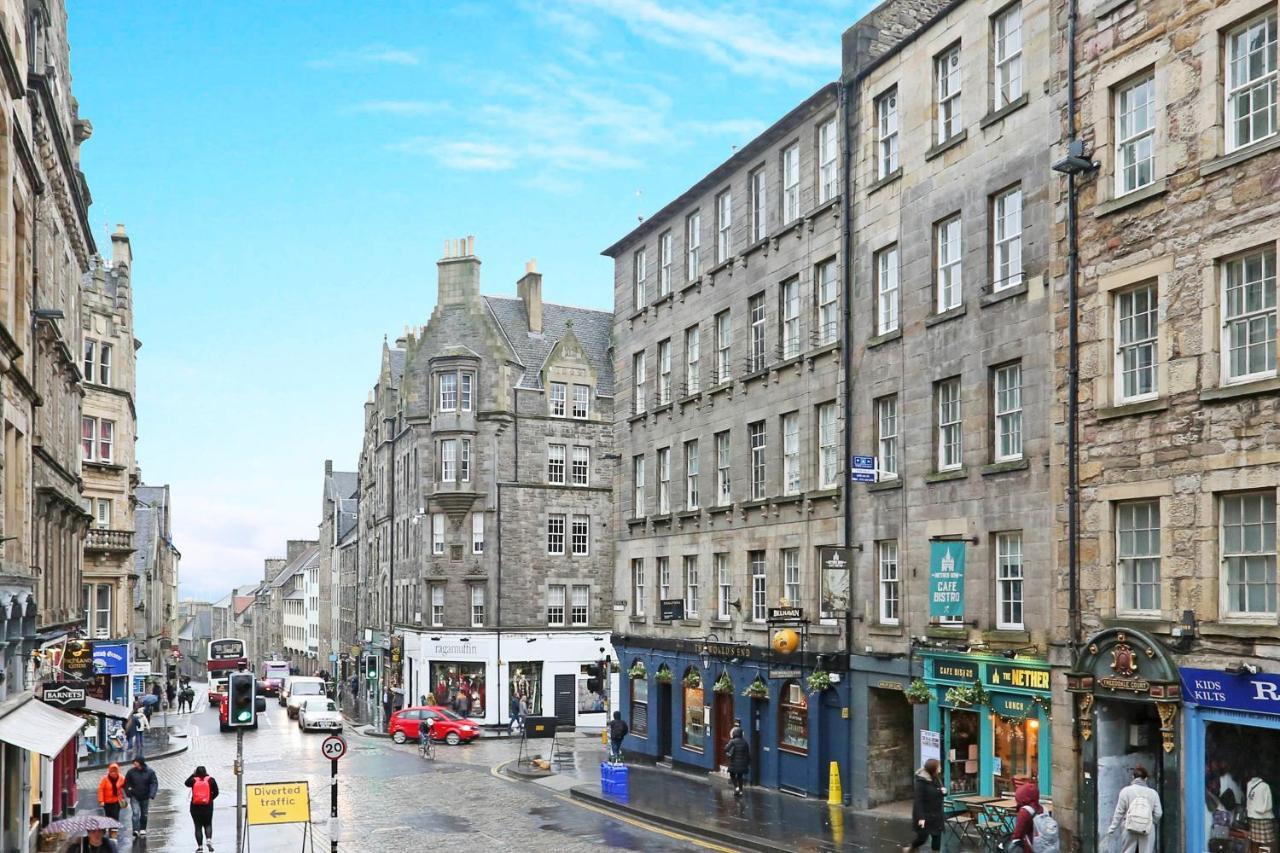 Joivy Elegant Home At The Heart Of The Royal Mile Edimburgo Exterior foto